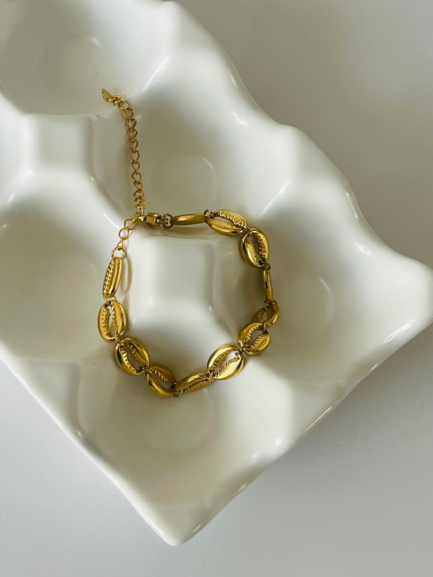 Shell Necklace, Bracelet & Ring