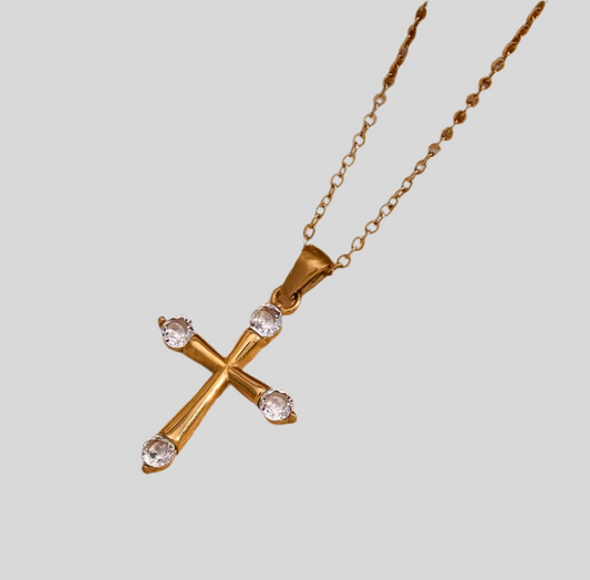 Cruz brillante Necklace