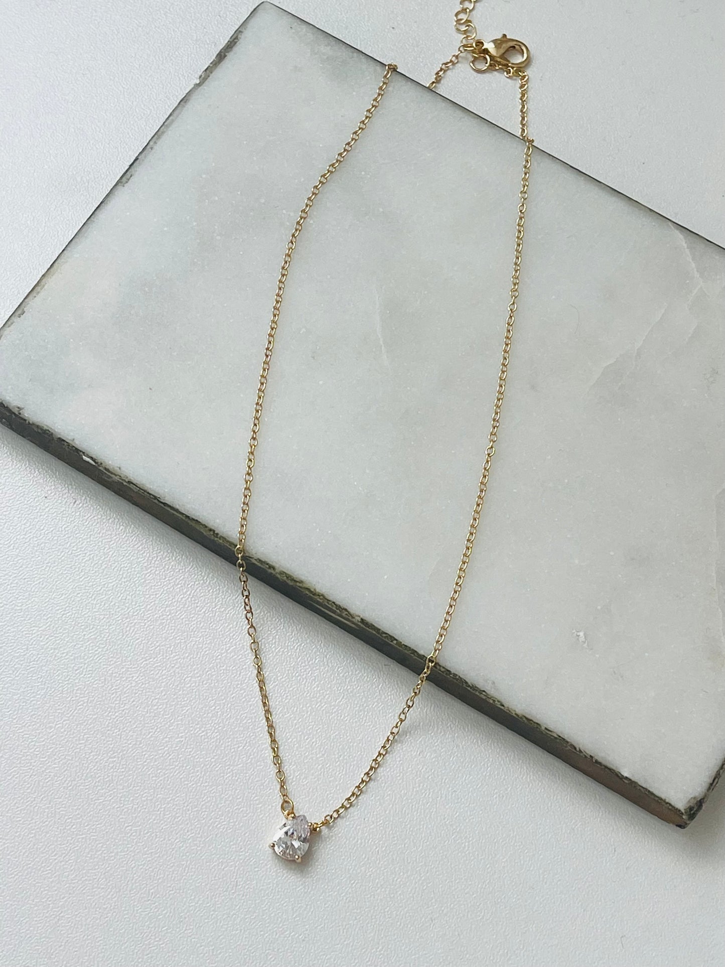 Elizabeth drop chain