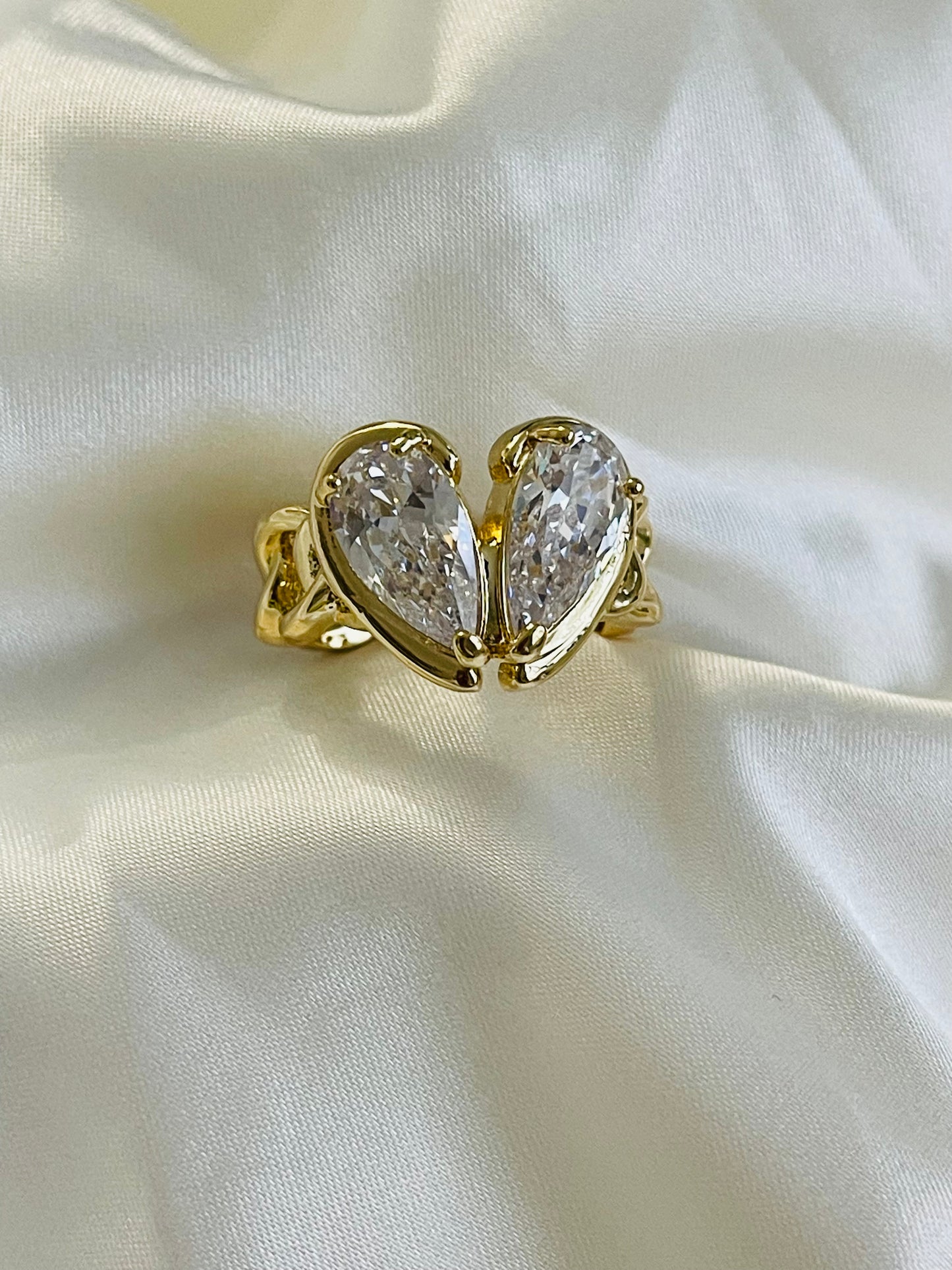 Heart cristal ring