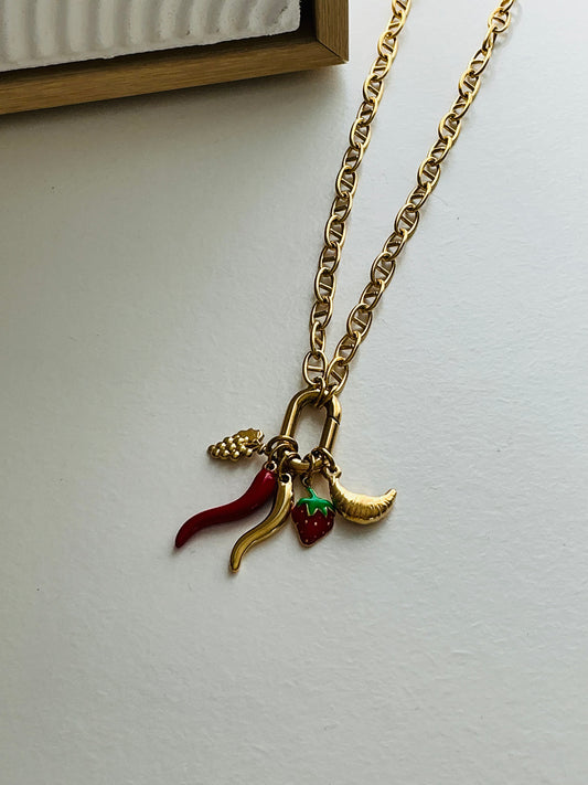 Costa paris necklace