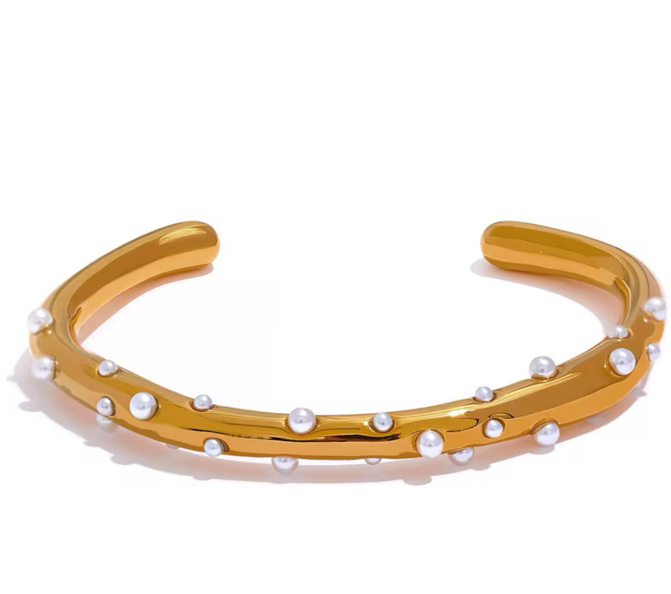 Glam pearl bangle
