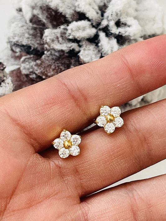 Flower zircon studs
