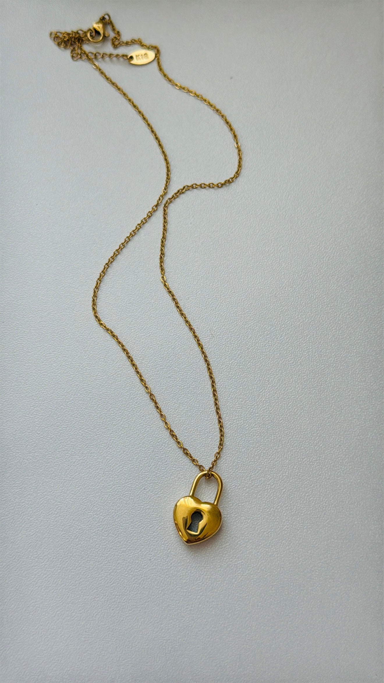 Llave & candado Necklace