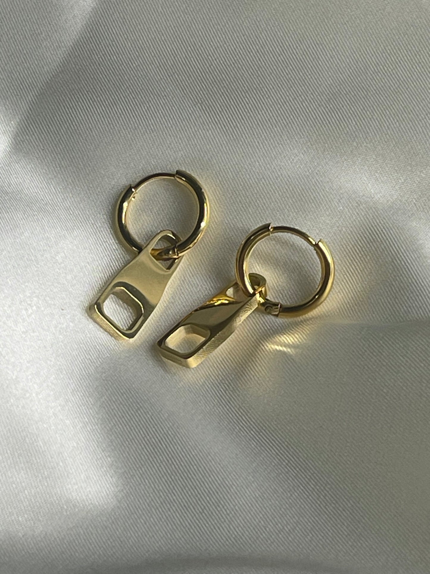 Zipper earrings