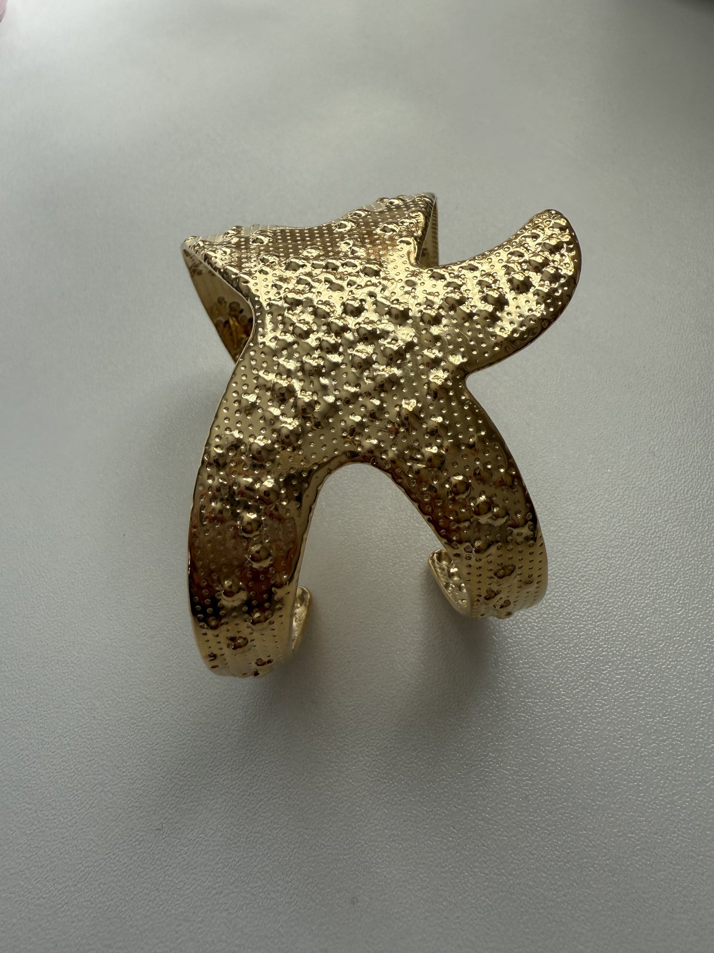 Estrella de mar cuff bangle