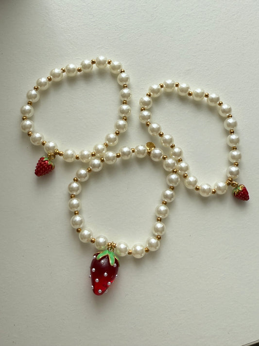 Strawberry bracelet set