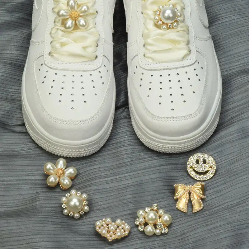 Smile face shoe charm