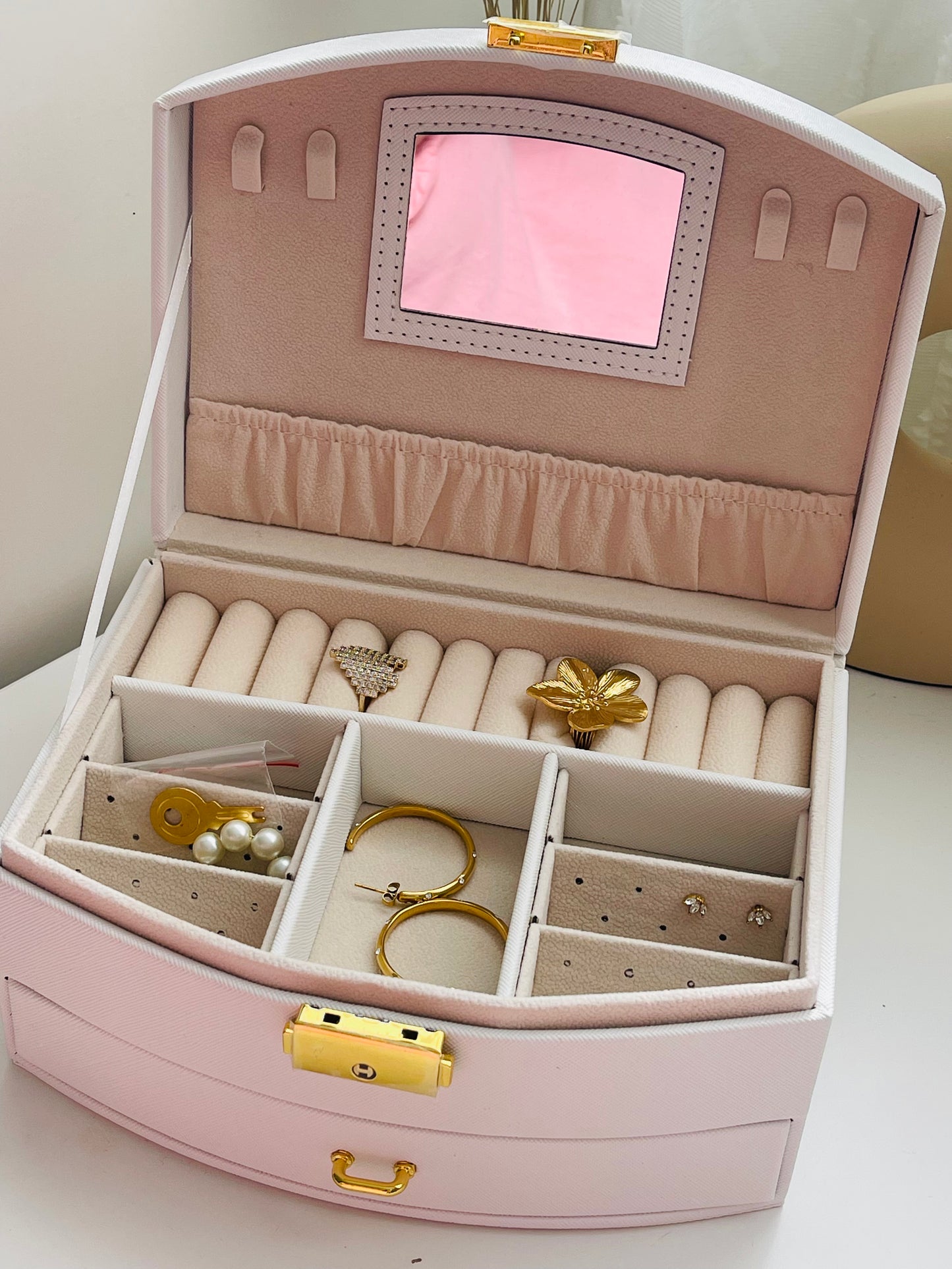 Jewerly case whit lock