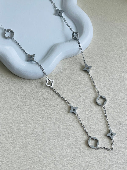 Adelaida Necklace