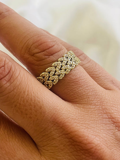 Corazoncitos ring