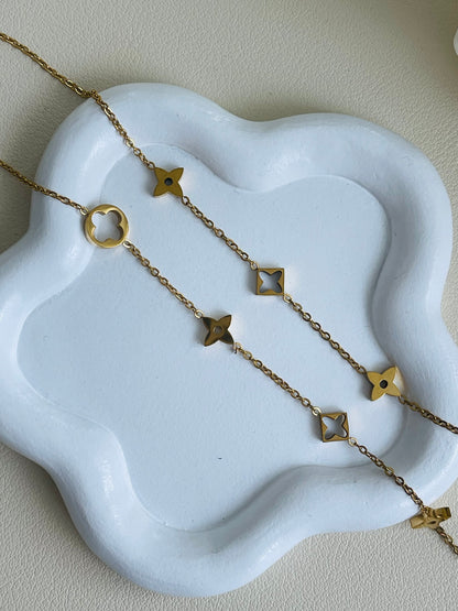 Adelaida Necklace