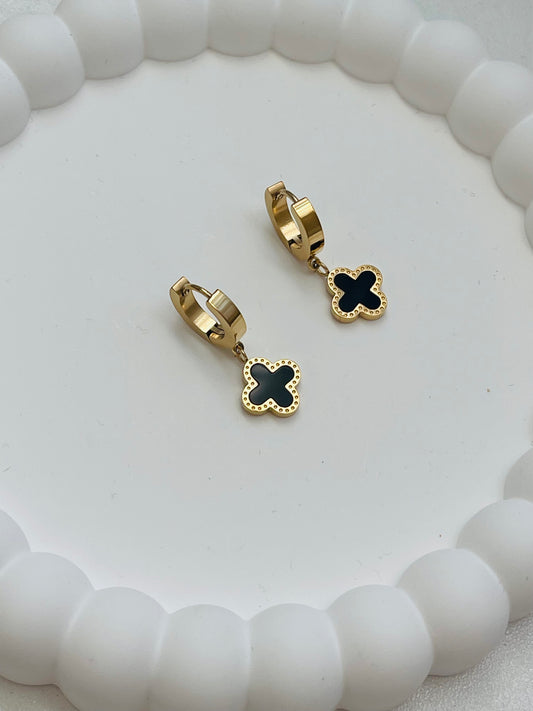 Beautiful clover earrings