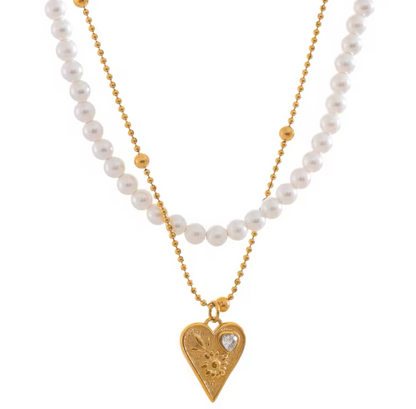 Corazón perlita neckace