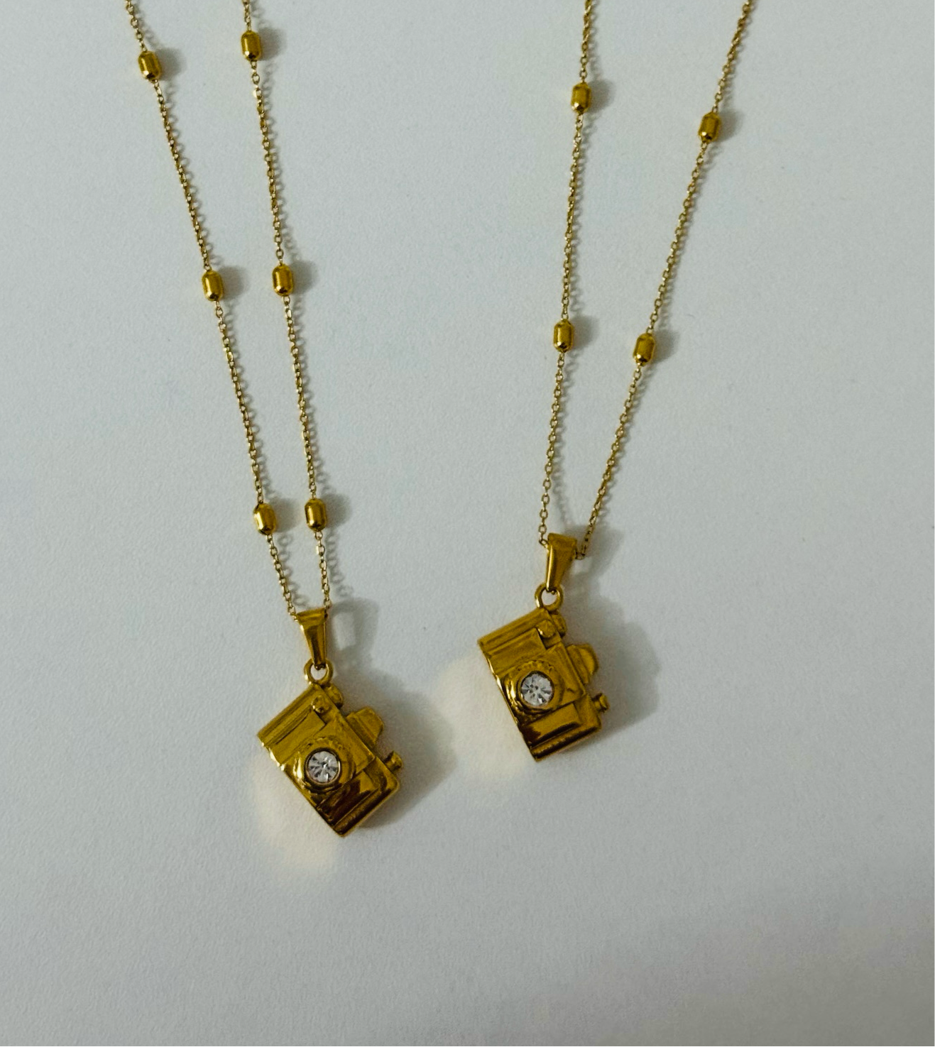 Camara chain Necklace