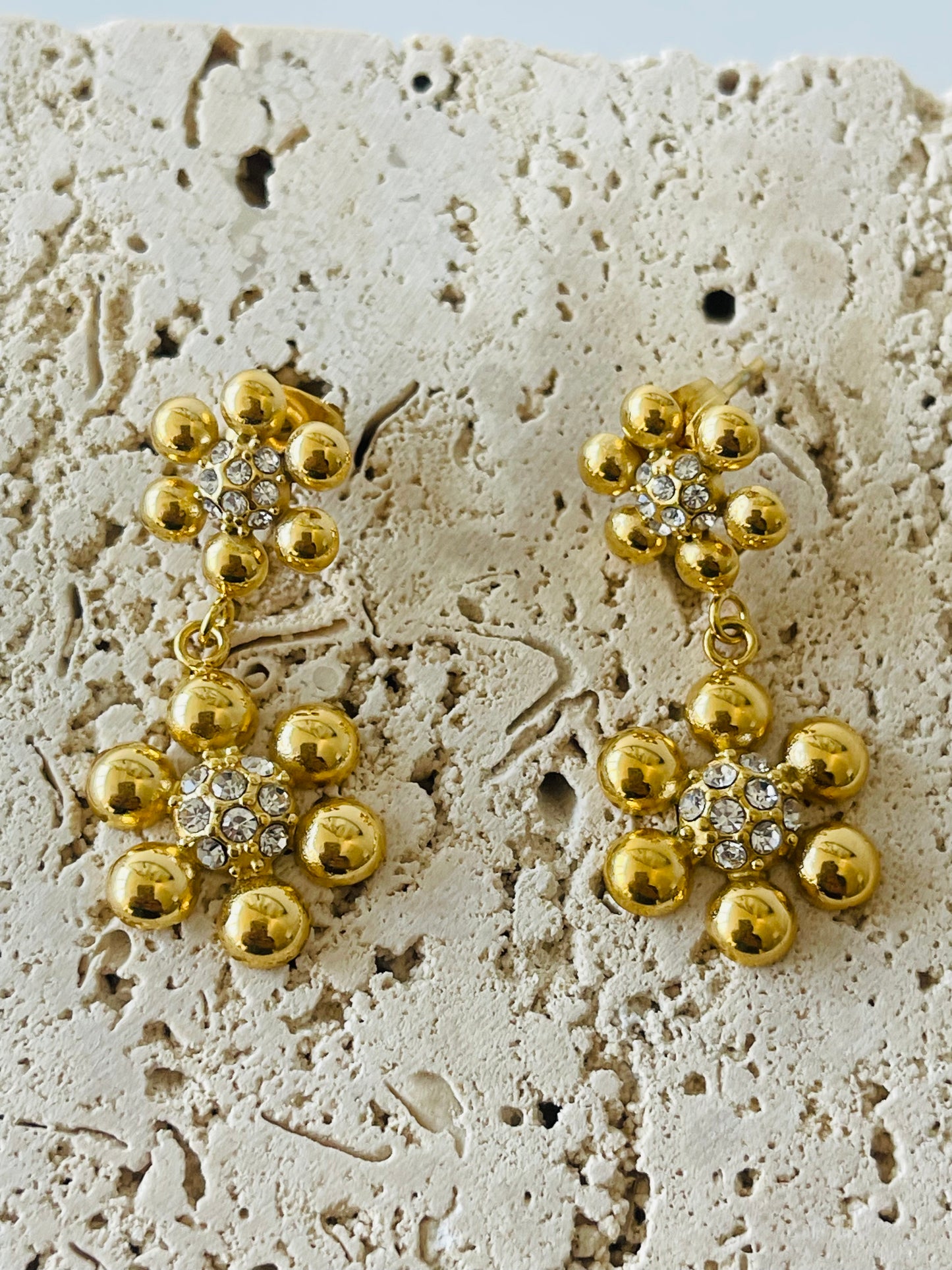 Flores earrings
