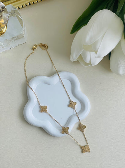 Isabella necklace