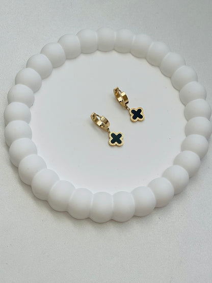 Beautiful clover earrings