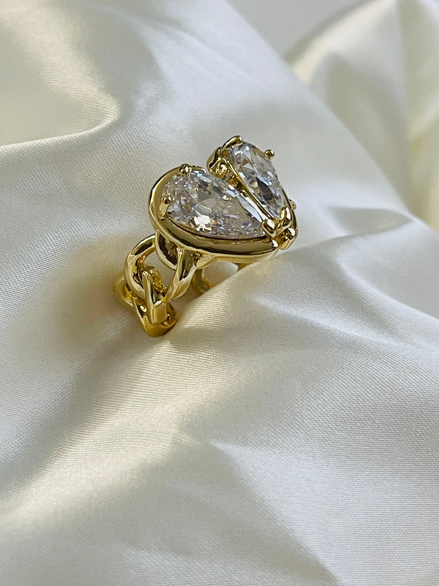 Heart cristal ring