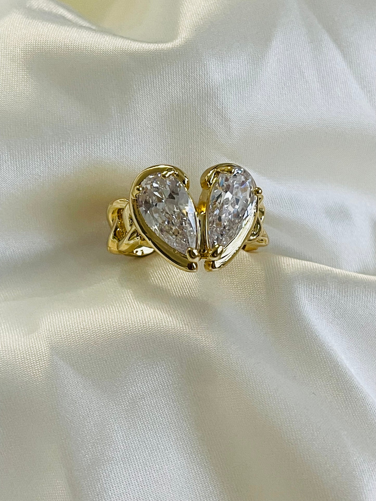 Heart cristal ring