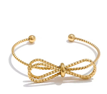 Lazo bangle