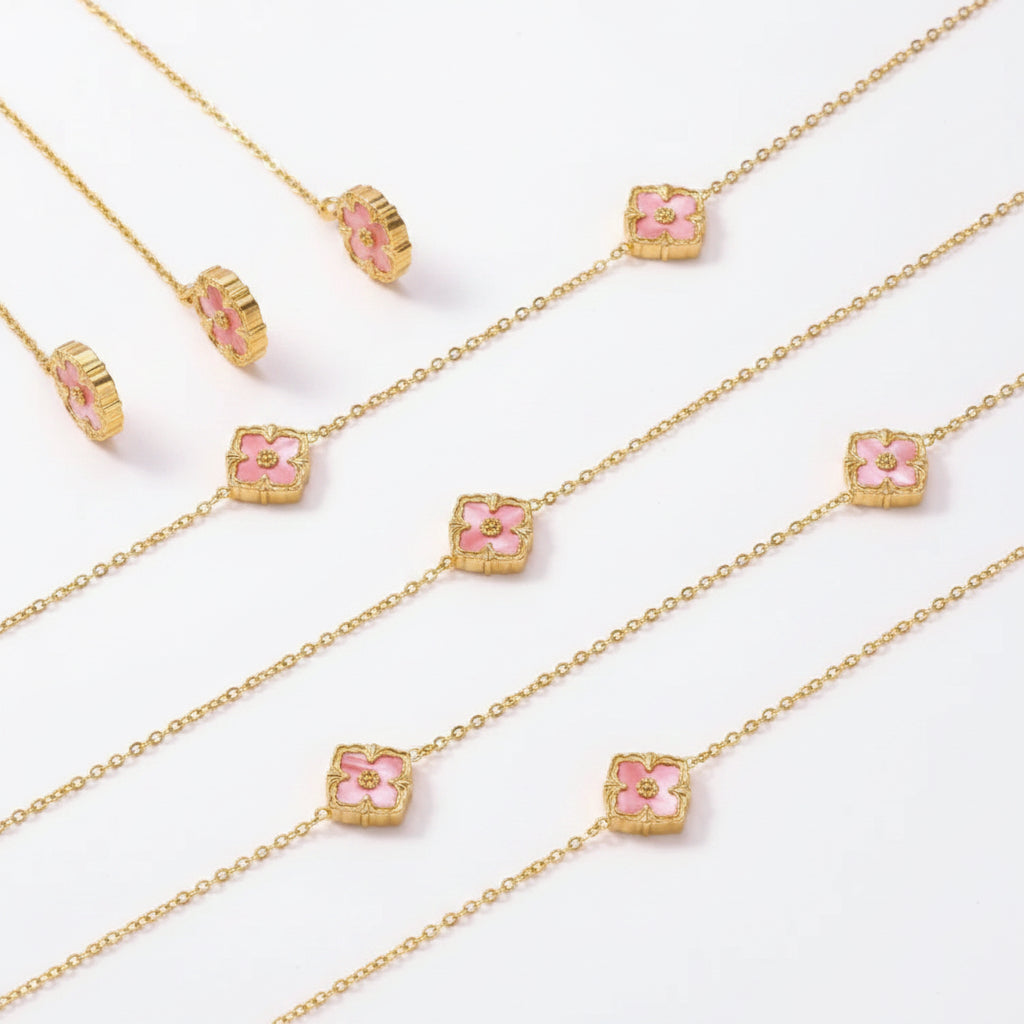 Flowers necklace