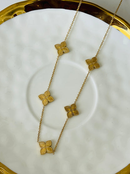 Isabella necklace