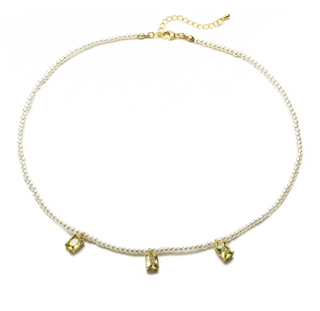 Pearl pink necklace
