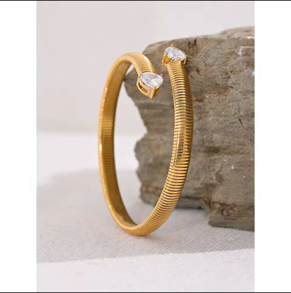 Madison bangle