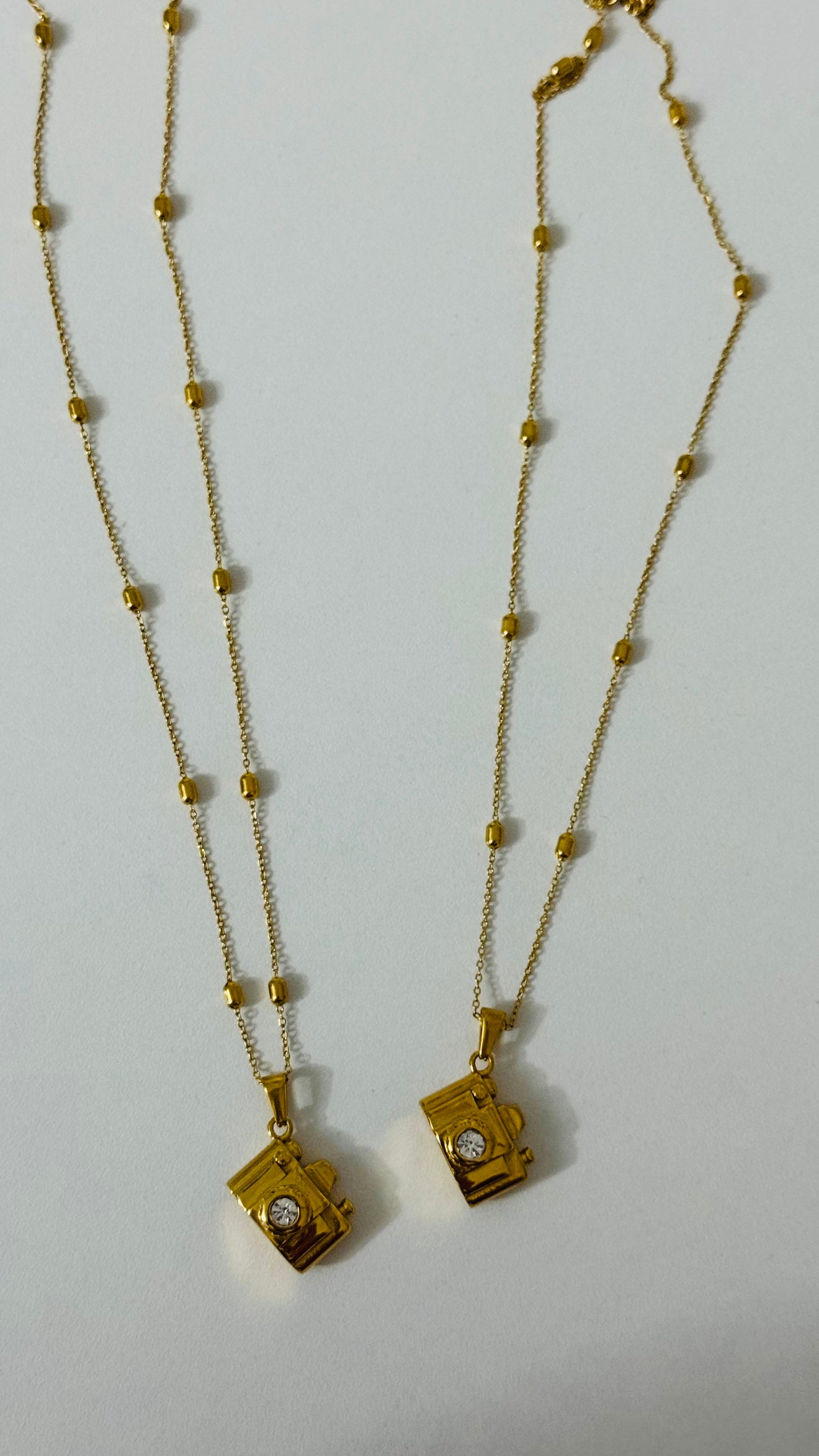 Camara chain Necklace