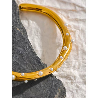 Glam pearl bangle