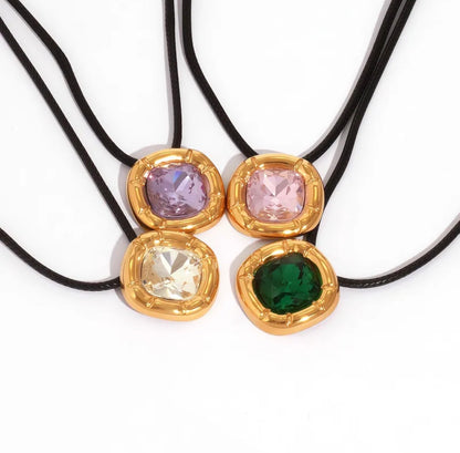 Stone necklace 18k