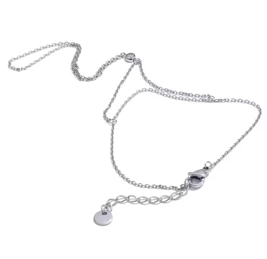 Leila hand chain