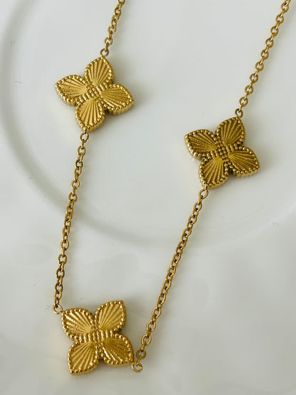 Isabella necklace