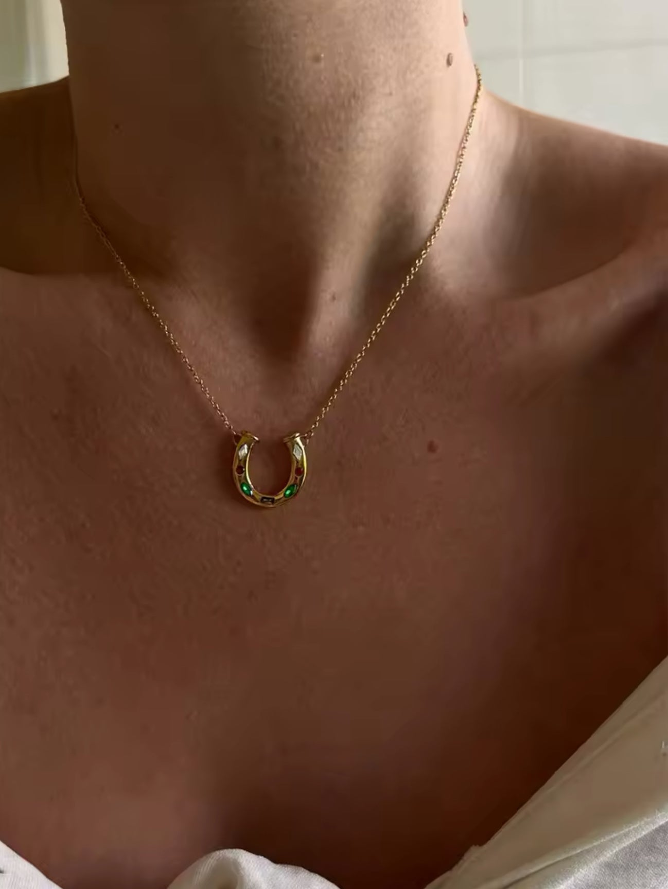 Horseshoe Necklace