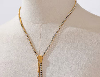 Zipper necklace