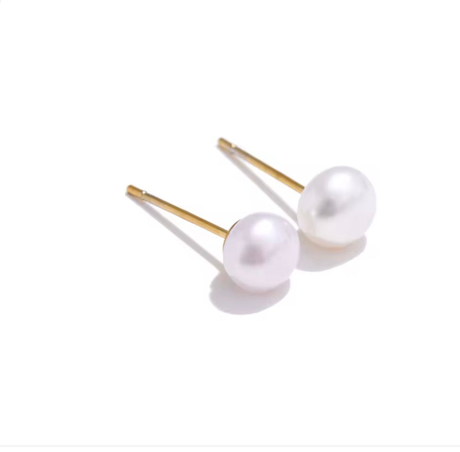 Perlita studs