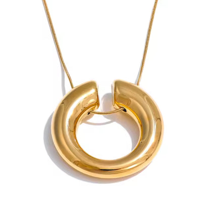 Camila necklace
