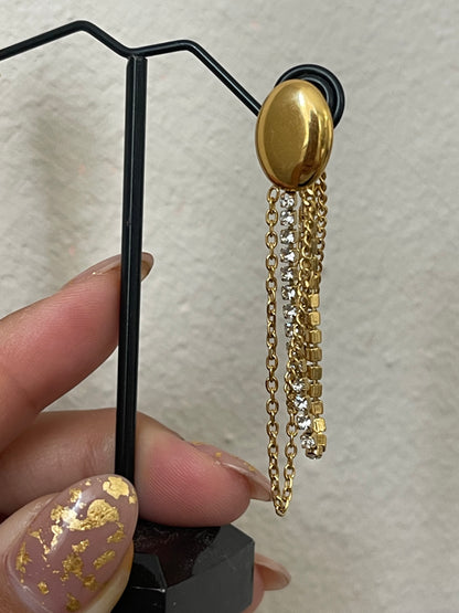 Elenia Earring
