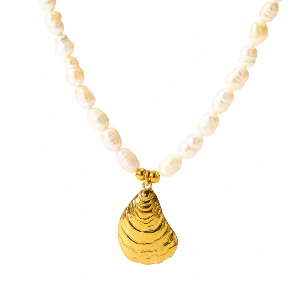 Pearl beach necklace