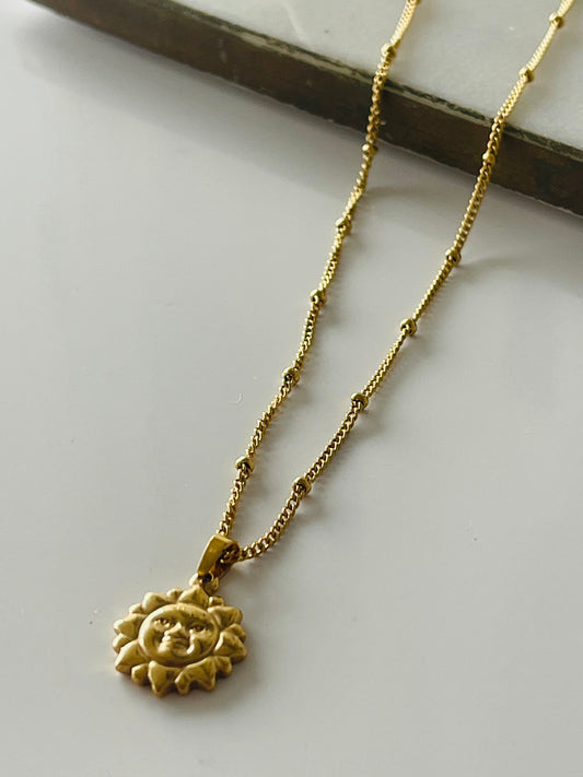 Sole Necklace