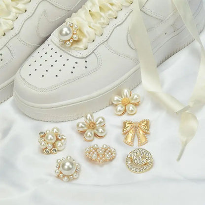Flower shoe charm