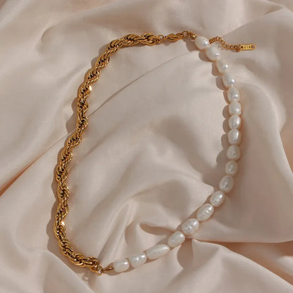 Lea necklace
