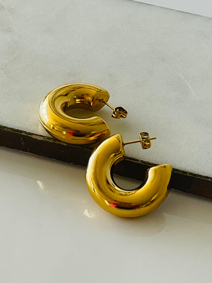 Alira Hoops